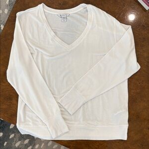 Athleta Cream V-Neck Long Sleeve Top